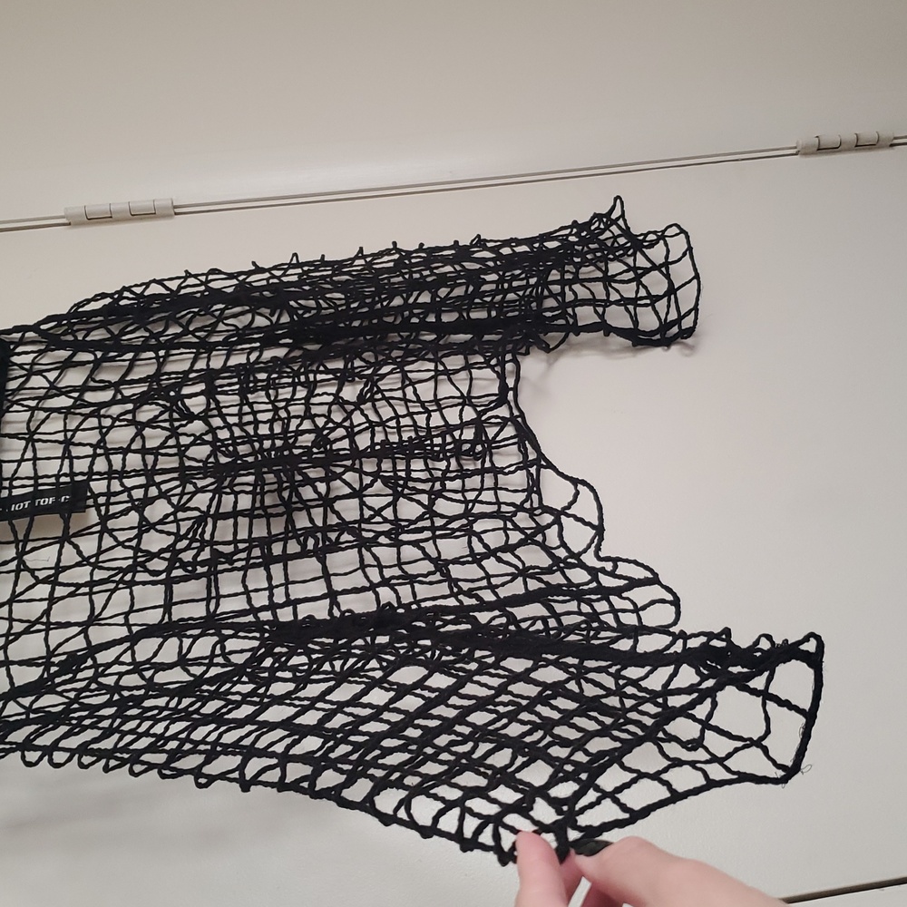 Hot Topic Black and Red Mesh Crop Top - Picture 7 of 16